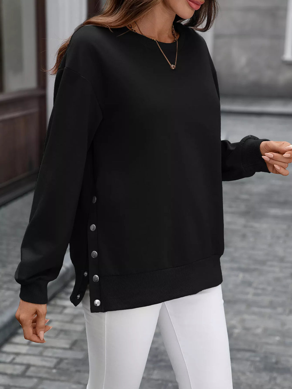 Side Snap Round Neck Sweatshirt (17)