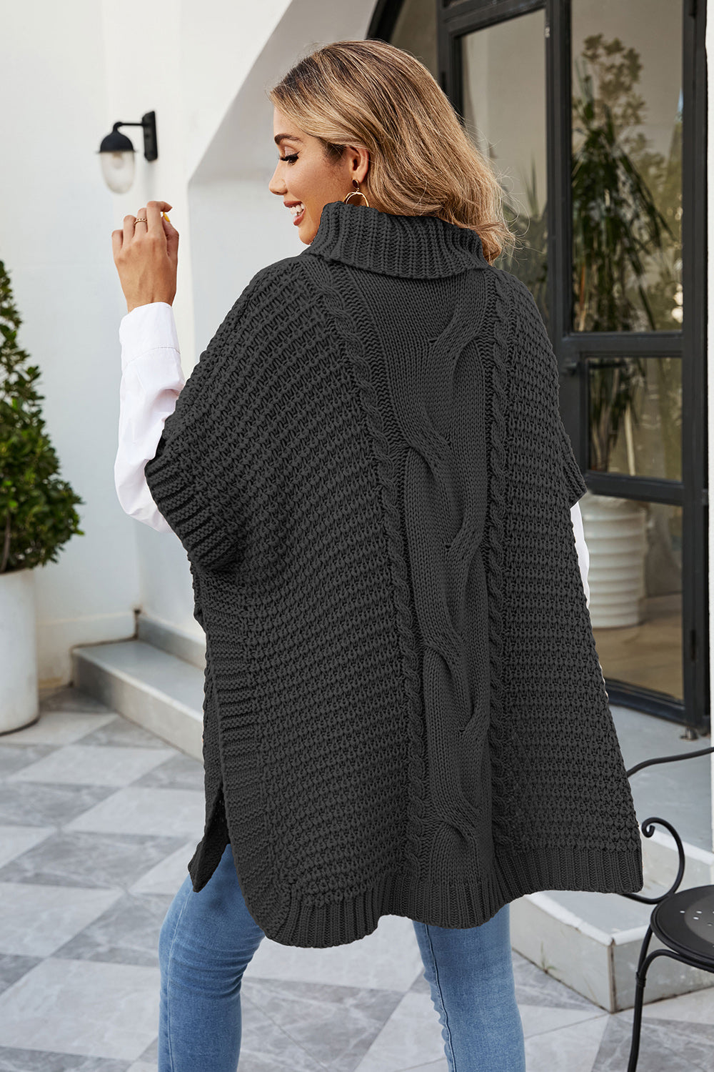 Cable-knit Turtleneck Slit Sweater (7)