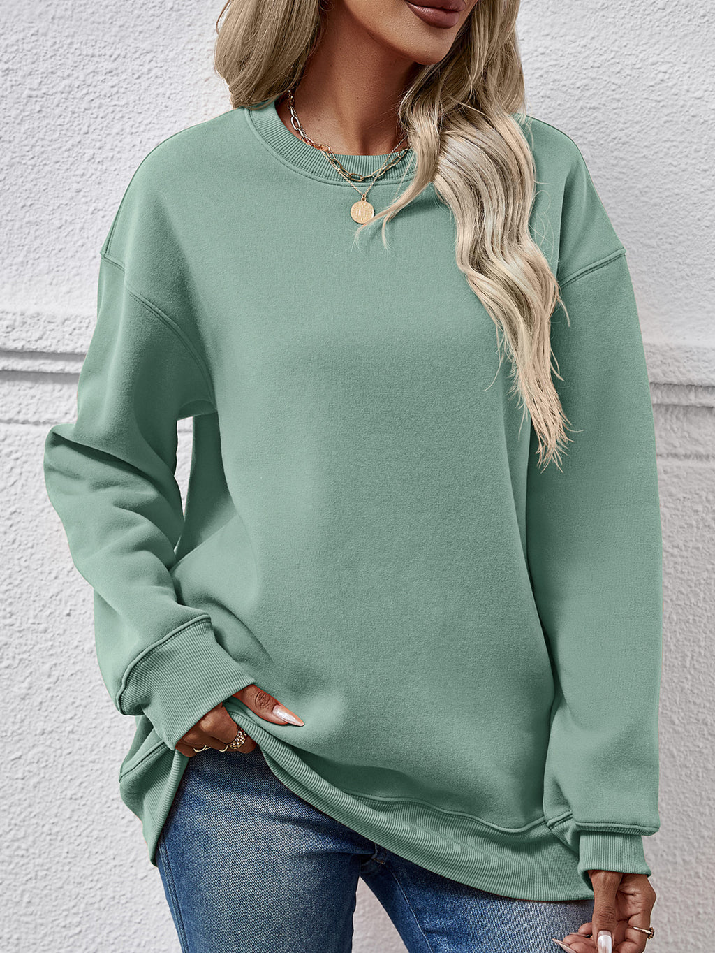 Round Neck Long Sleeve Sweatshirt (8)
