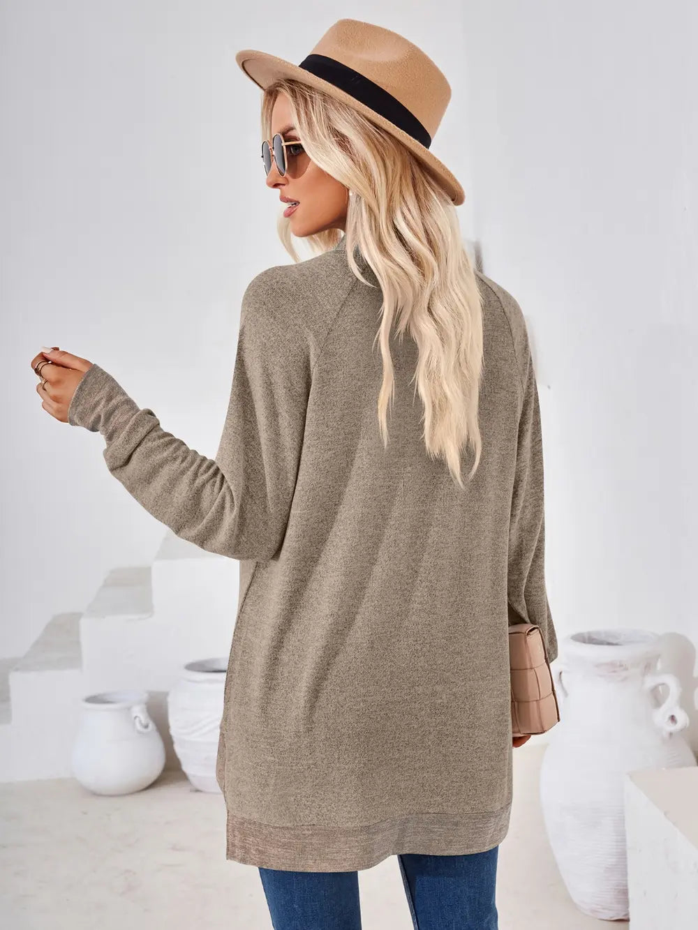 Contrast Mock Neck Long Sleeve T-shirt (19)