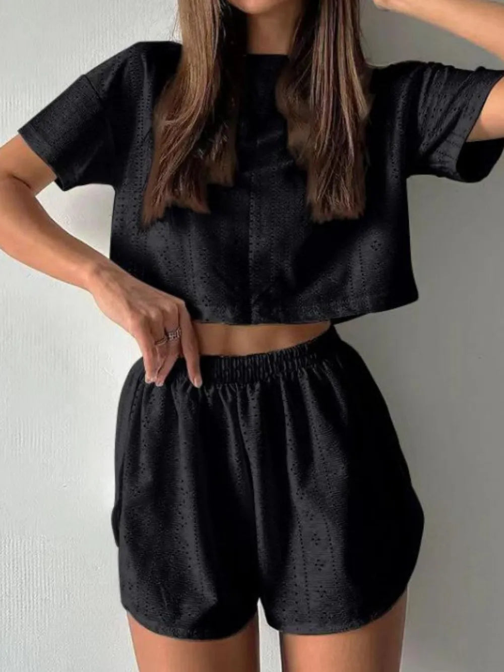 Eyelet Round Neck Top Shorts Set (8)