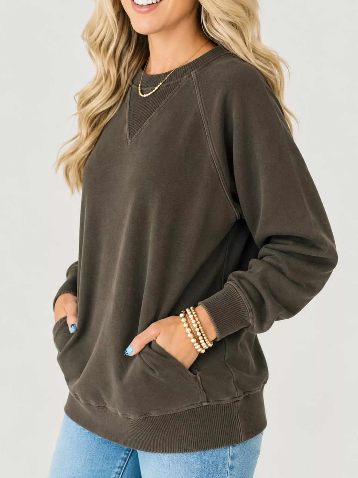 Crew Neck Raglan Sleeve Sweatshirt (35)