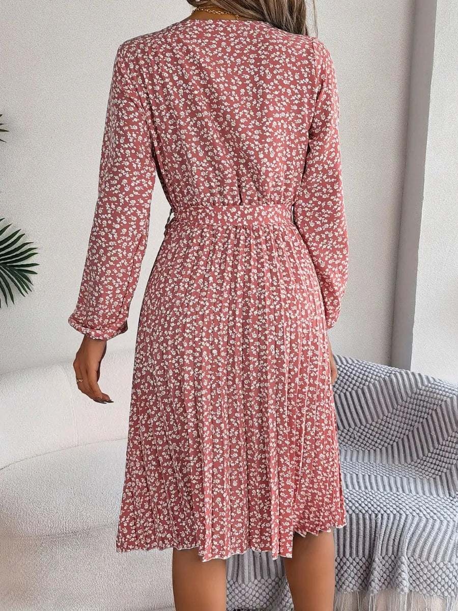 Ditsy Floral Tie Waist Pleated Dress (7)