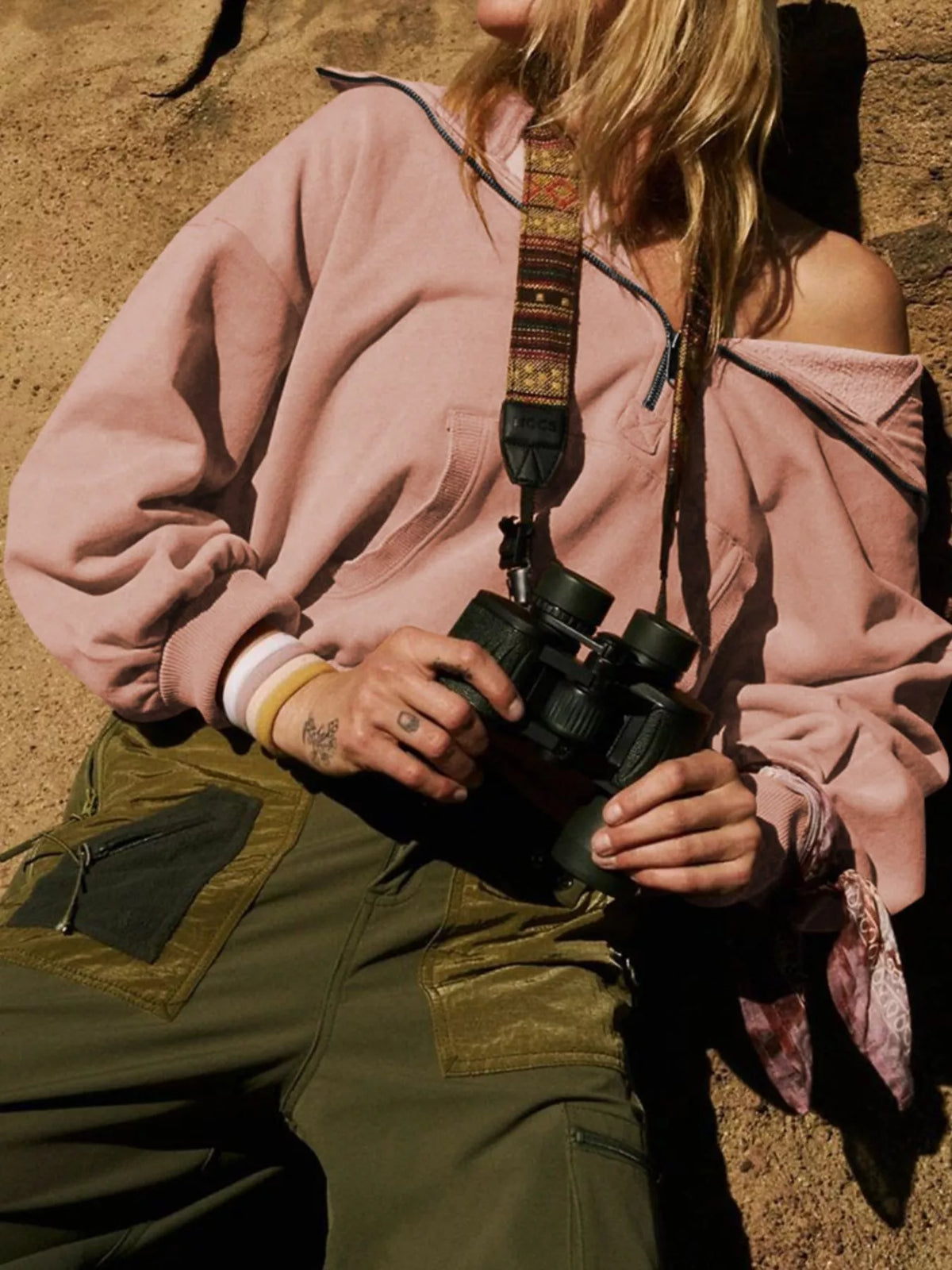 Half-zip Dropped Shoulder Hoodie (20)