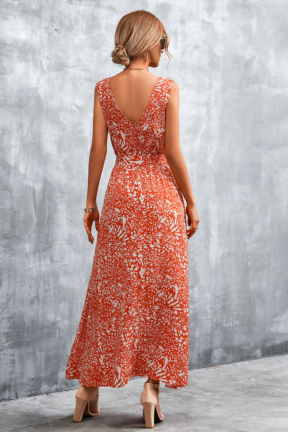 Printed V-neck Tie Waist Maxi Dress (2)