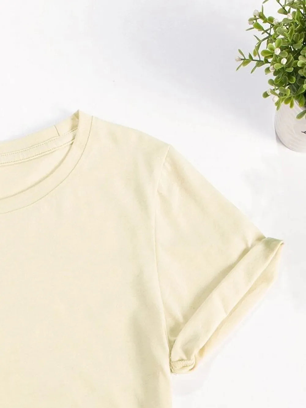Lucky Clover Round Neck T-shirt (9)