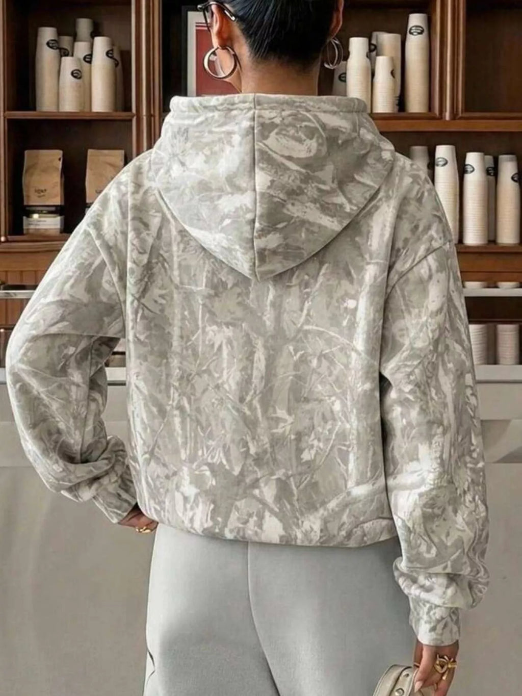 Leopard Dropped Shoulder Hoodie (3)