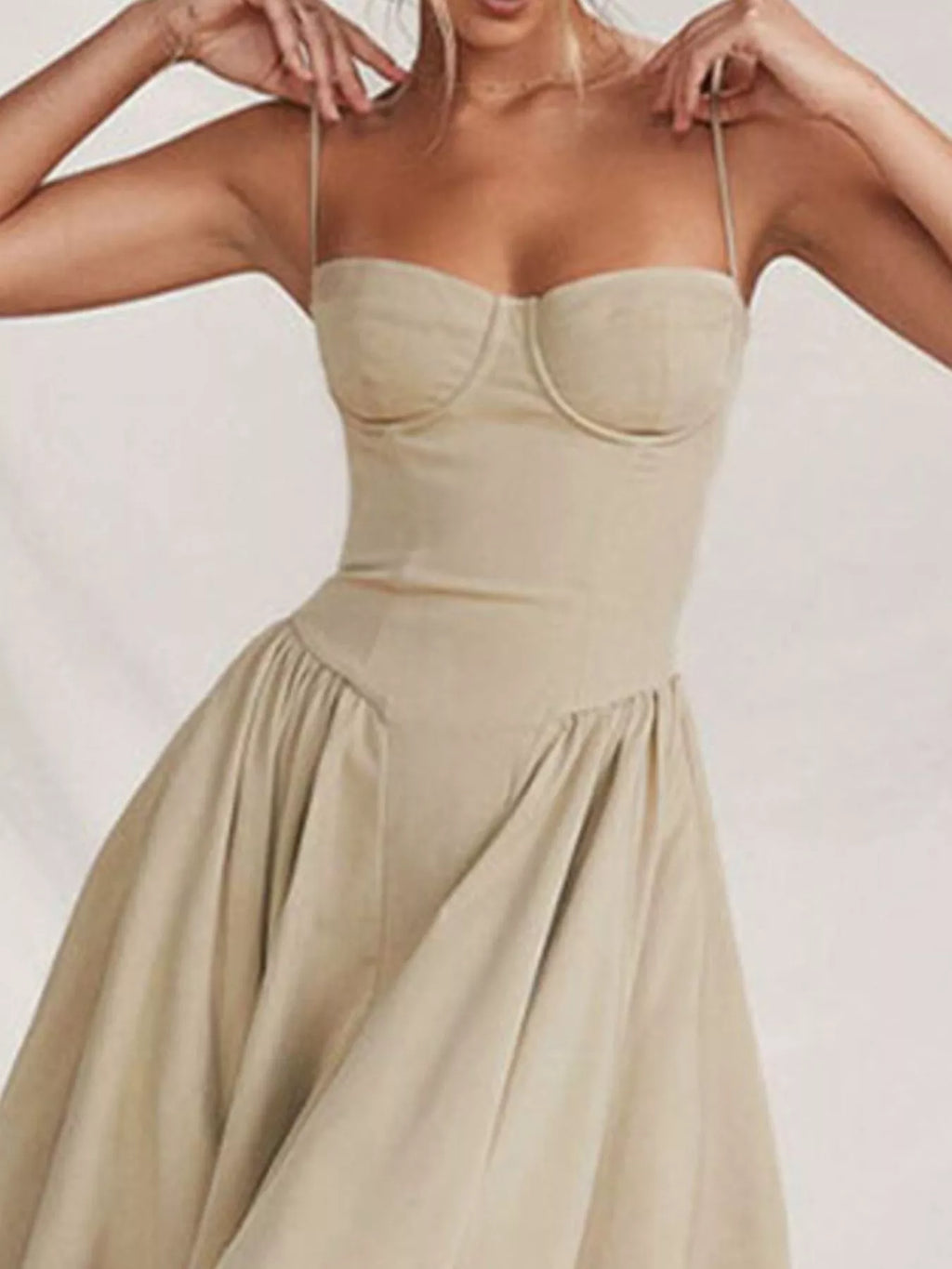 Sweetheart Neck Spaghetti Strap Midi Dress (8)