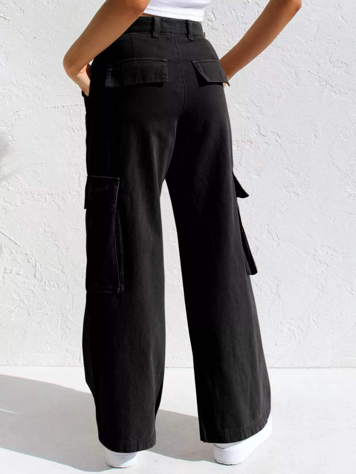 High-waisted Wide Leg Cargo Jeans (3)