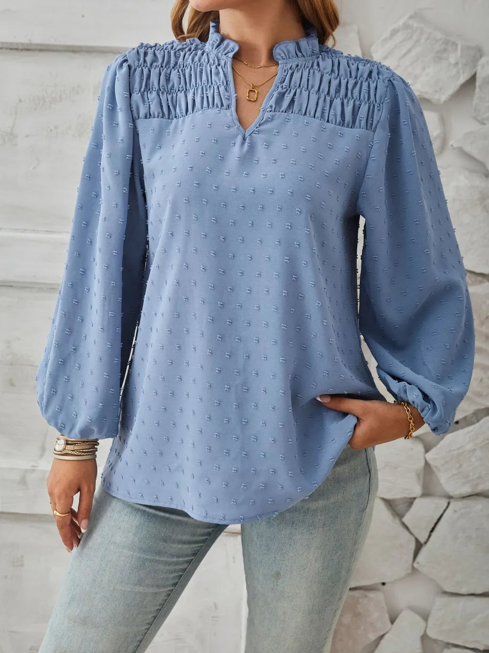 Ruched Swiss Dot Notched Balloon Sleeve T-shirt (9)