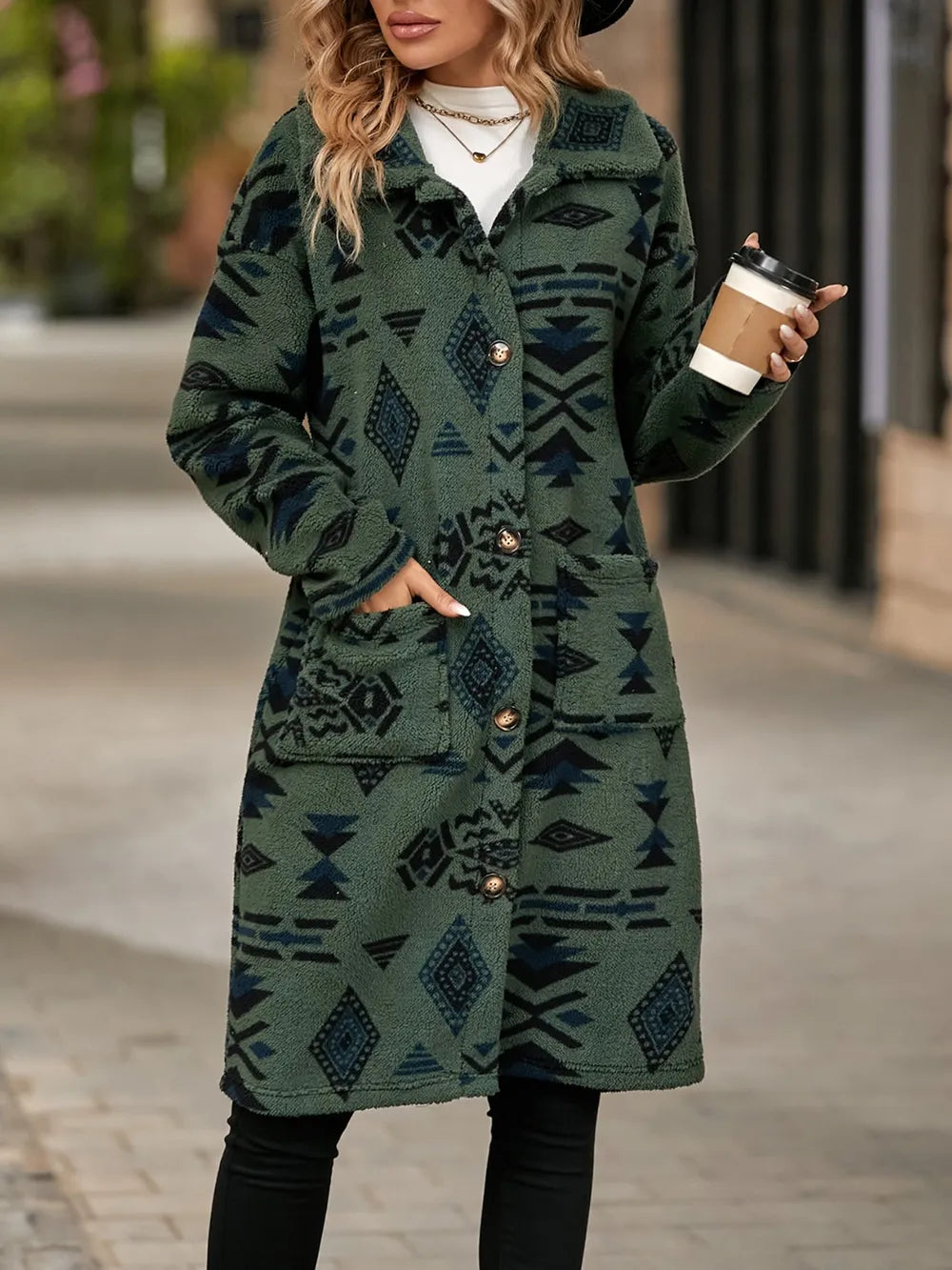 Geometric Pocketed Dropped Shoulder Coat (11)