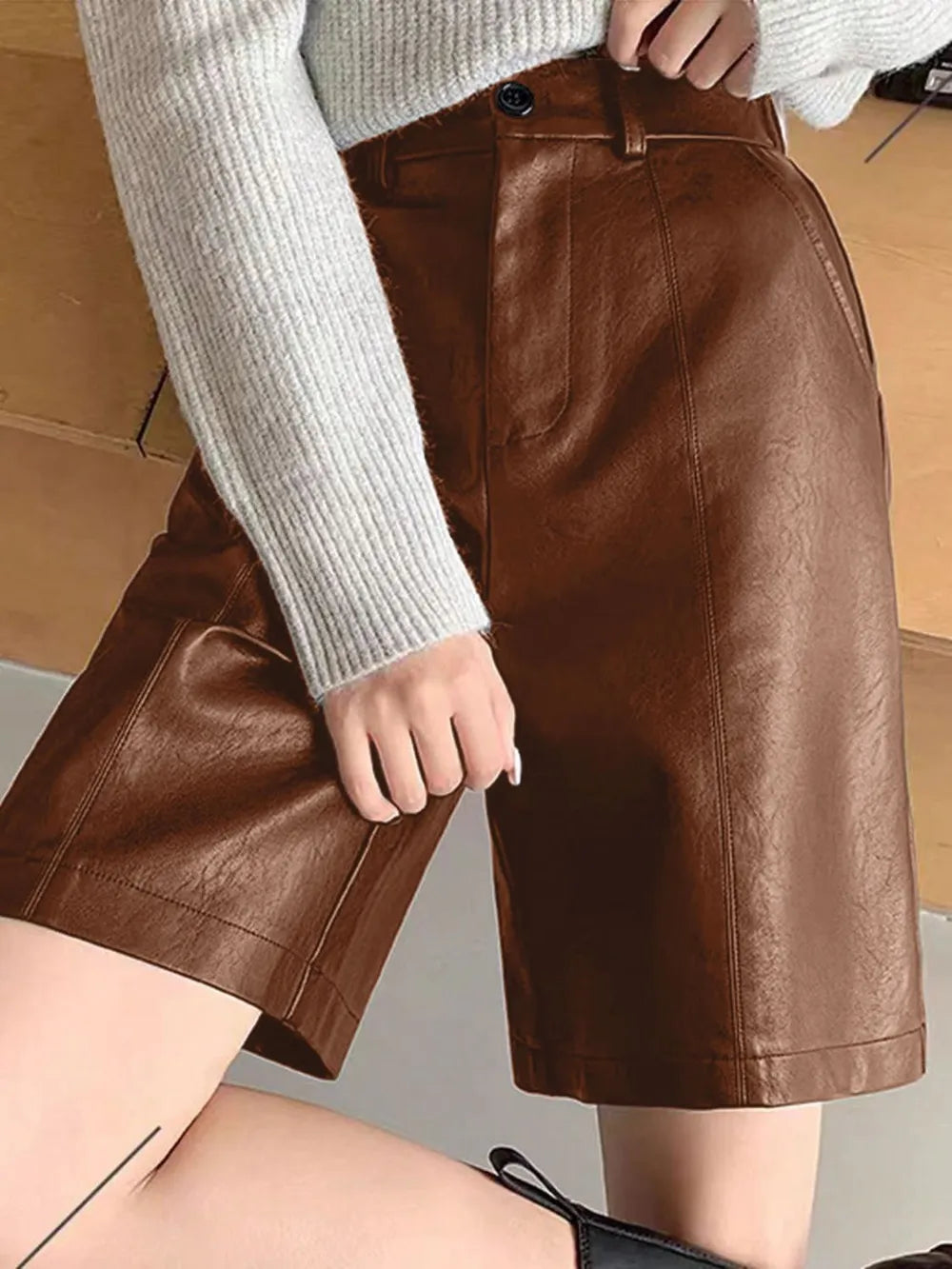 Pu Leather High Rise Shorts (5)