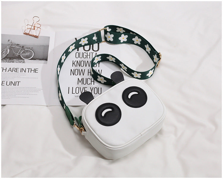 Panda Shoulder Bag photo 14