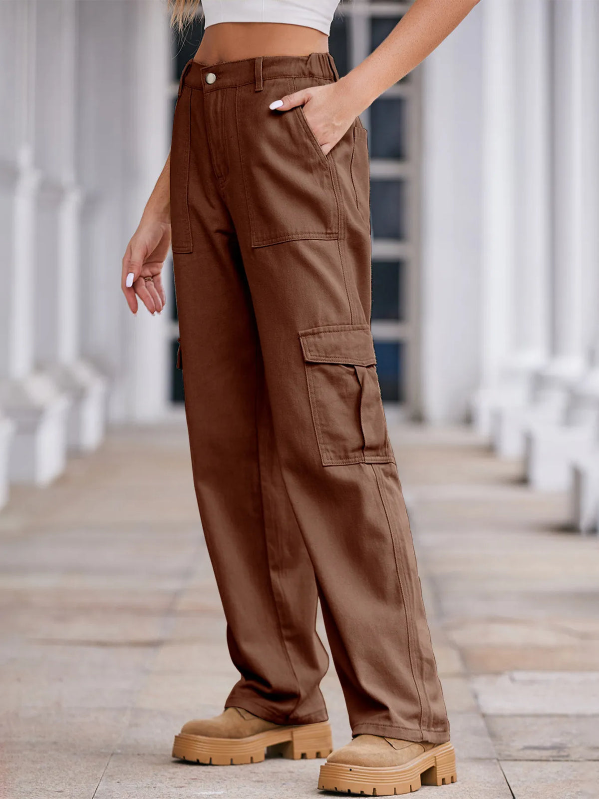 High-waisted Cargo Jeans (6)