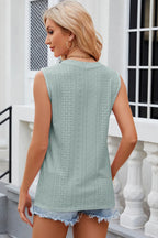 Decorative Button Eyelet V-neck Tank (16)