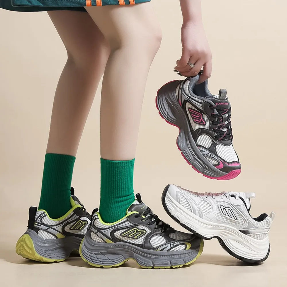 Letter Lace-up Round Toe Athletic Shoes (3)