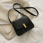 Shoulder Bag Retro Messenger variant CJNS224658701AZ