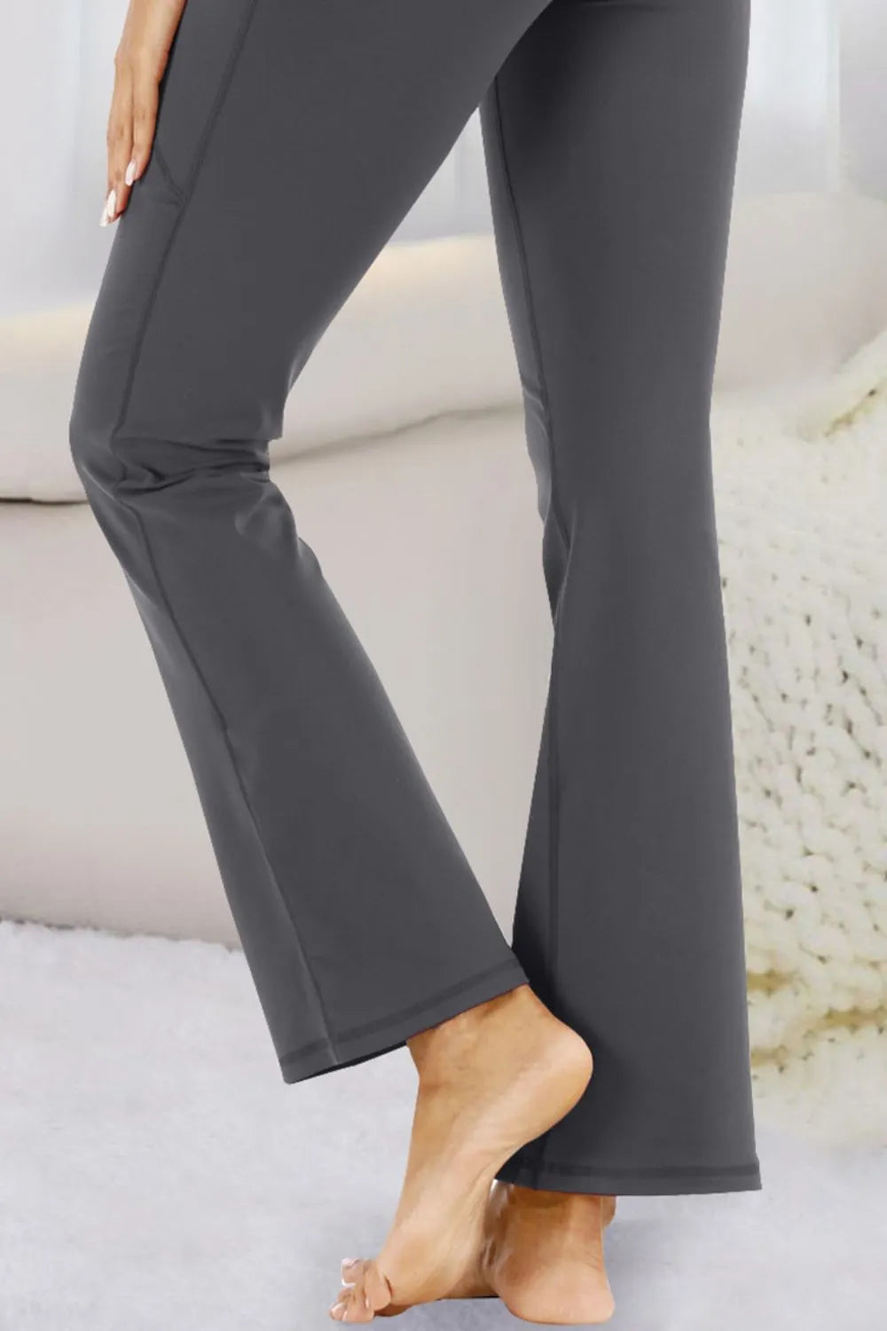 Pocketed High Waist Active Pants (9)