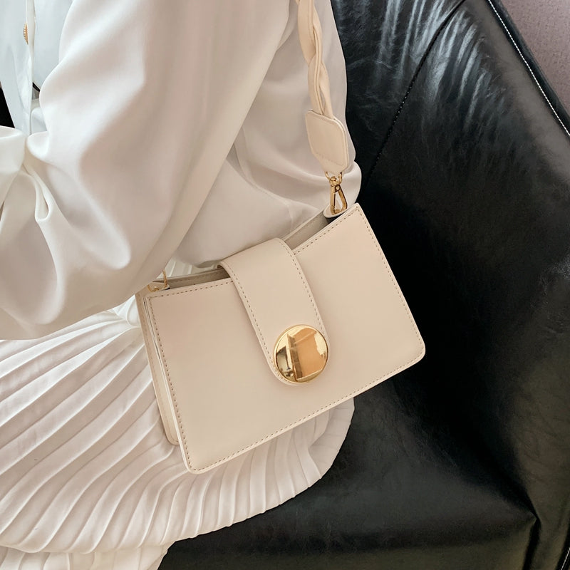 Versatile Crossbody Bag photo 2