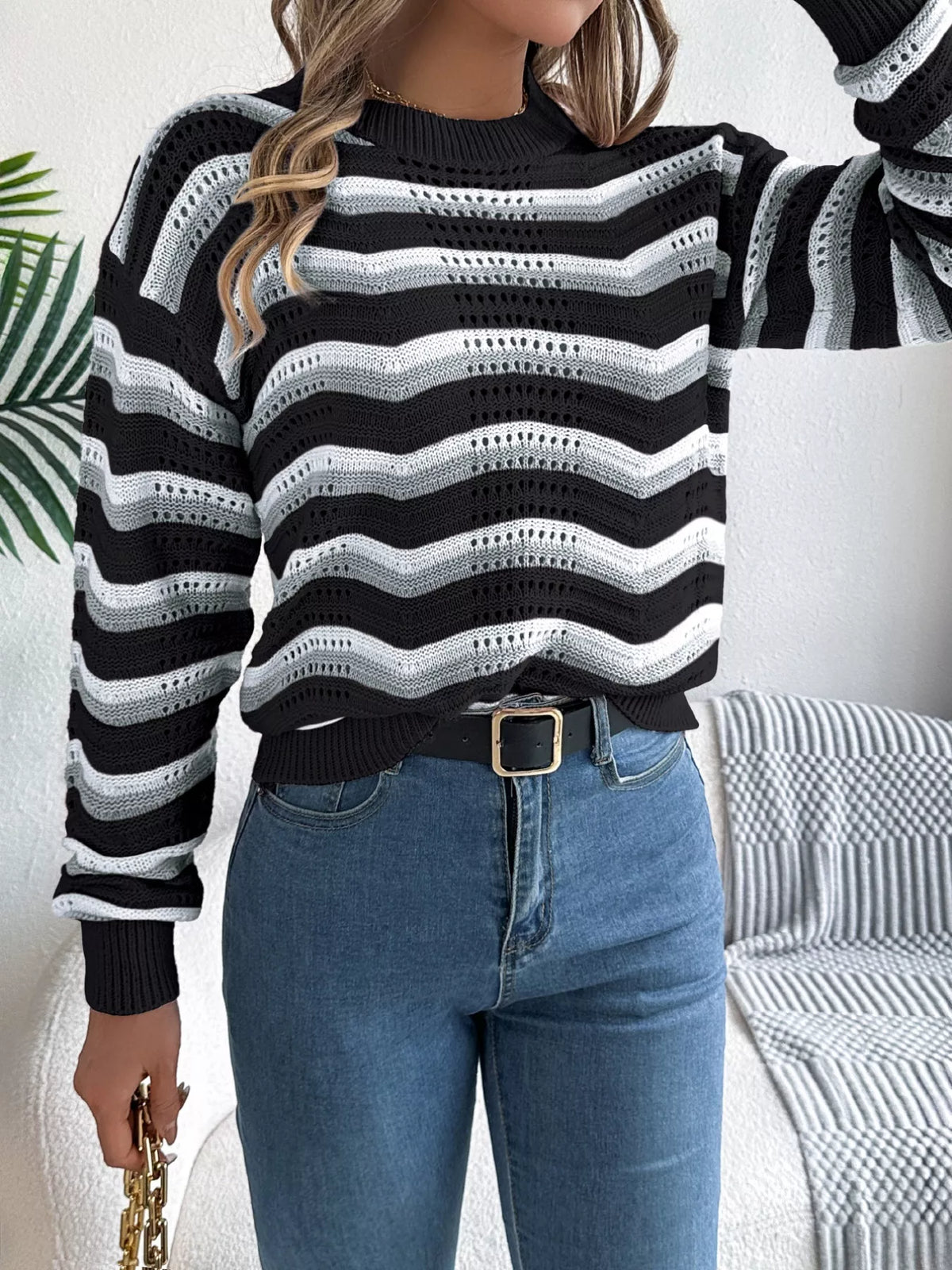 Striped Round Neck Long Sleeve Sweater (4)