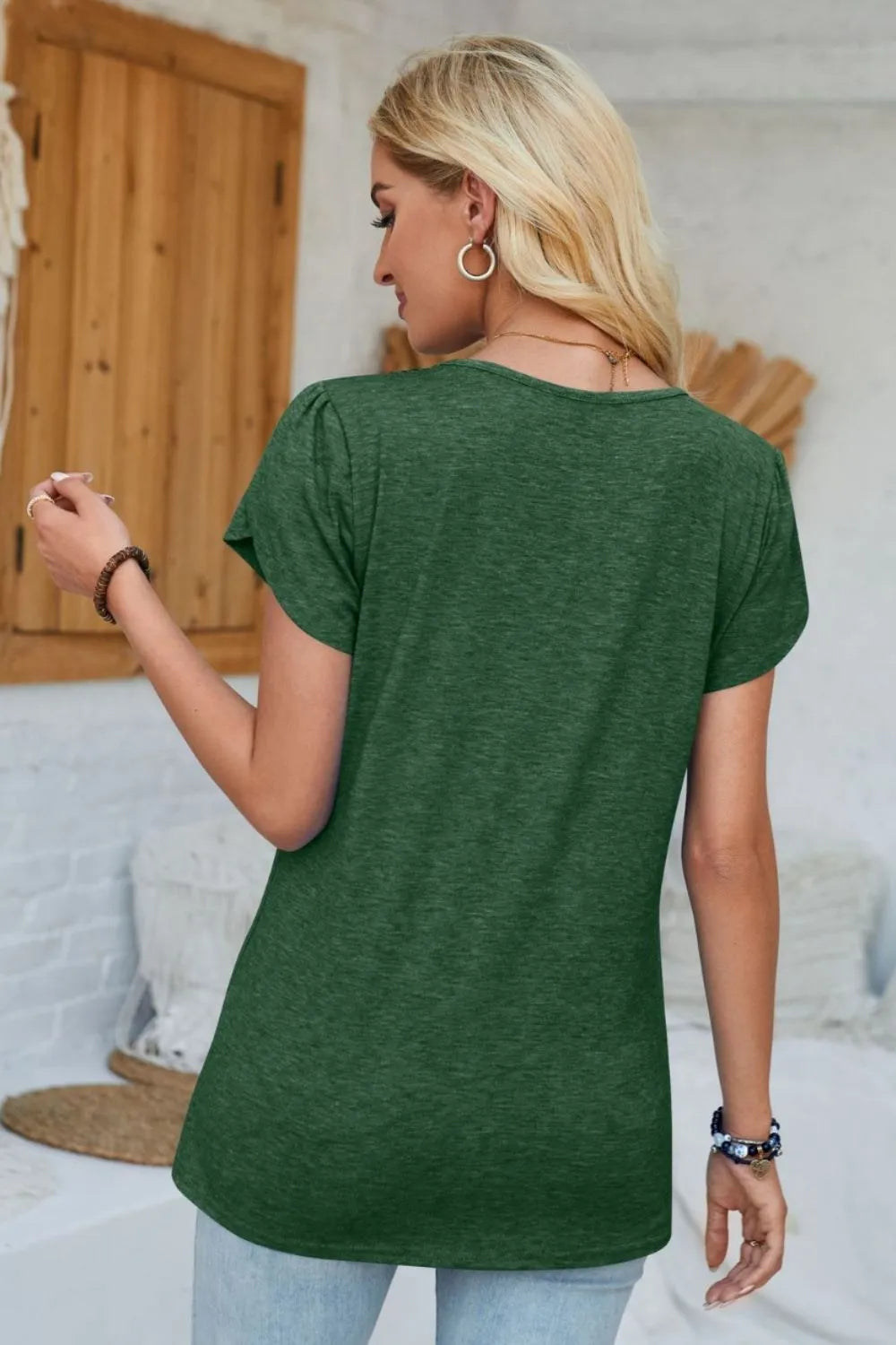 V-neck Petal Sleeve T-shirt (28)