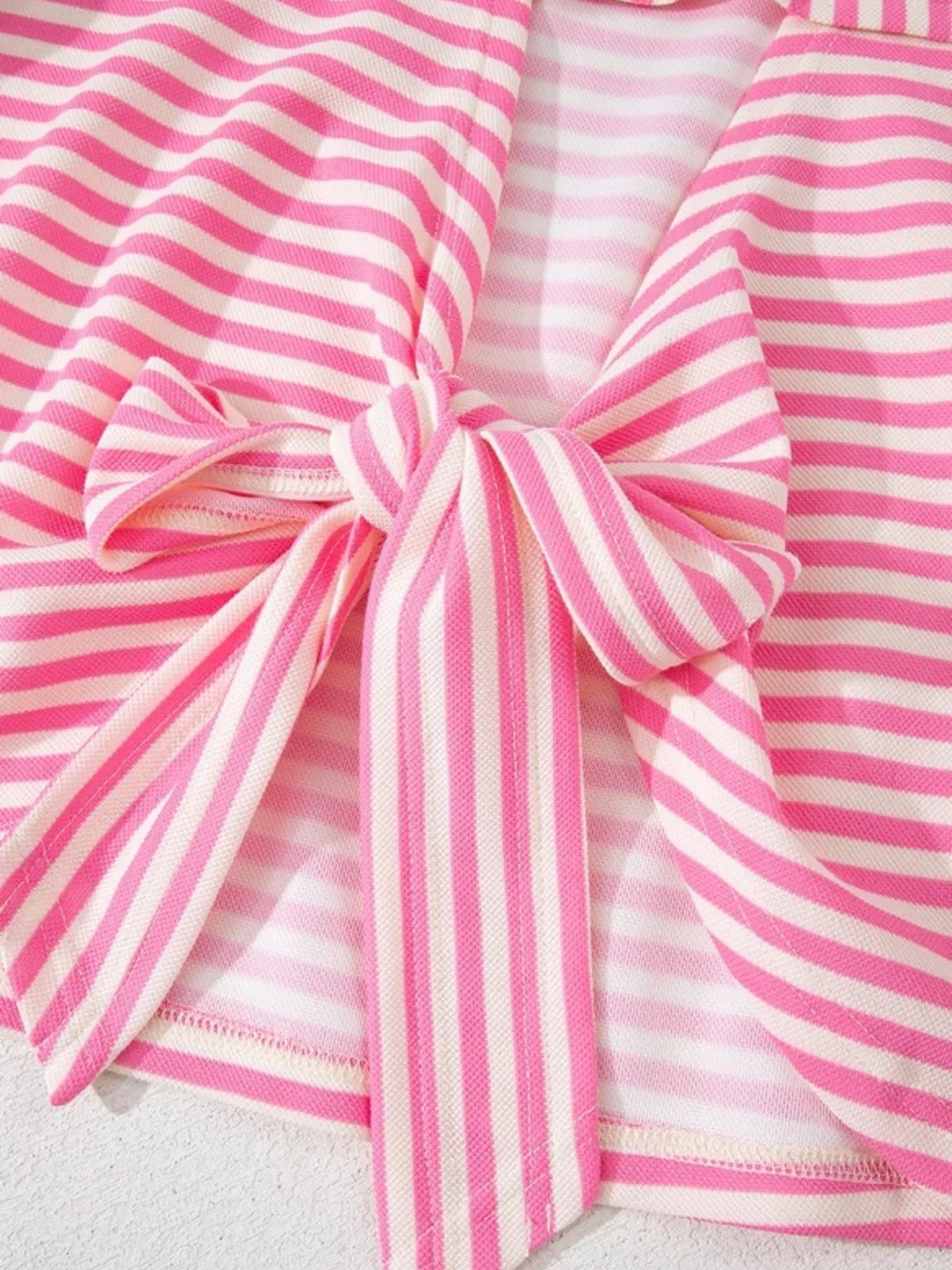 Striped Back Bow Tie T-shirt (5)