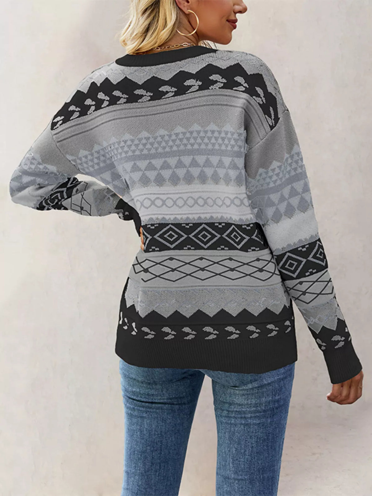 Geometric Pattern Dropped Shoulder Sweater (7)