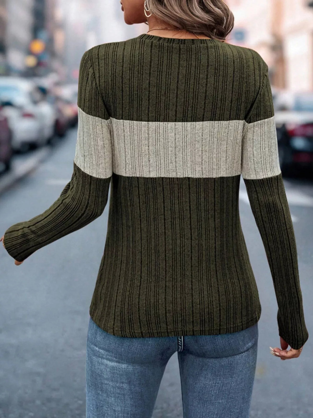 Block Round Neck T-shirt (5)