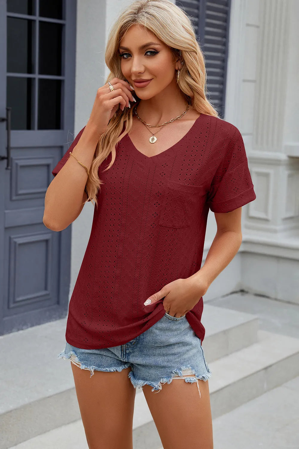 Eyelet V-neck Short Sleeve T-shirt (14)