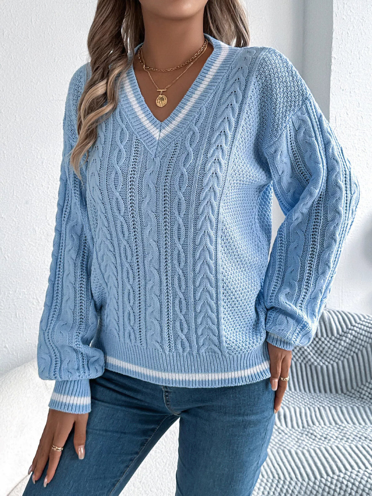 Cable Knit V-neck Long Sleeve Sweater (3)