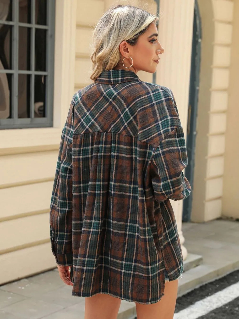 Pocketed Plaid Collared Neck Long Sleeve Shirt (11)
