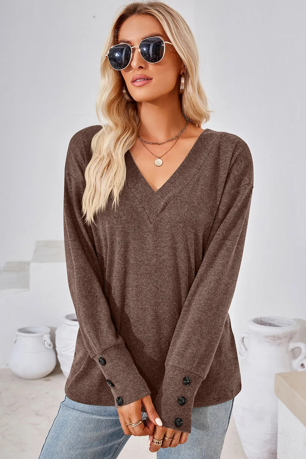 V-neck Dropped Shoulder T-shirt (3)