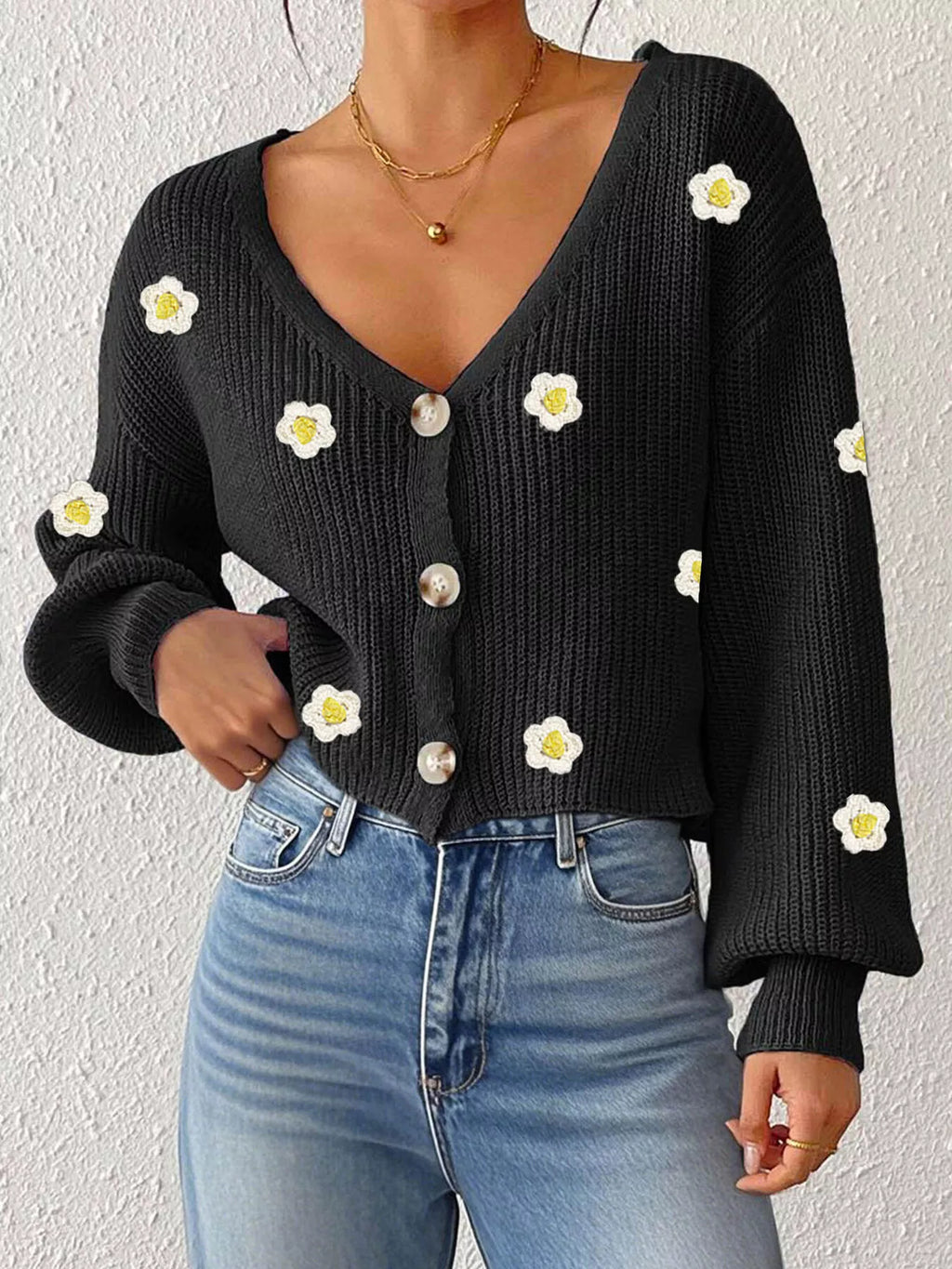 Floral V-neck Button-down Cropped Cardigan (2)