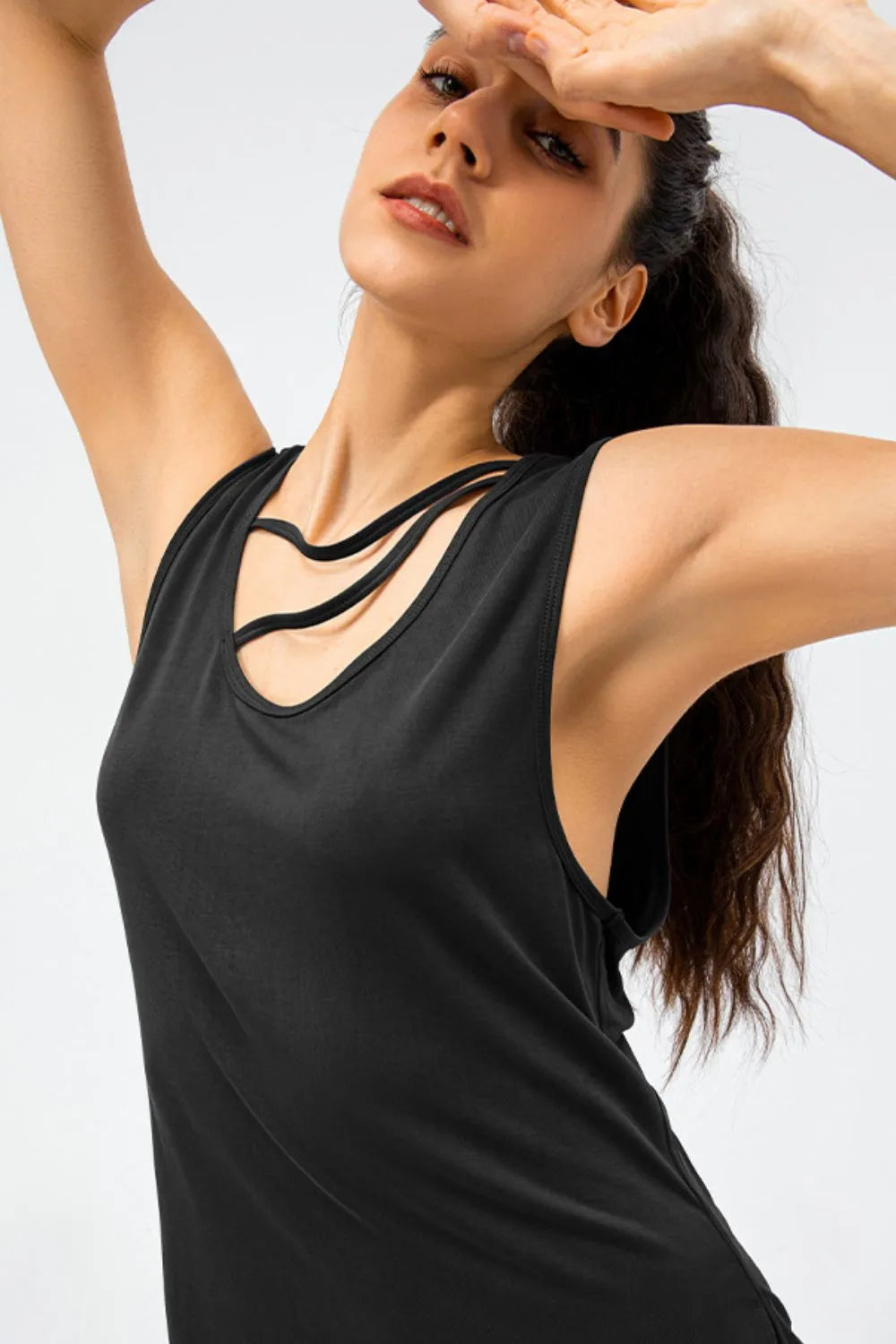 Cutout Reversible Active Tank (6)
