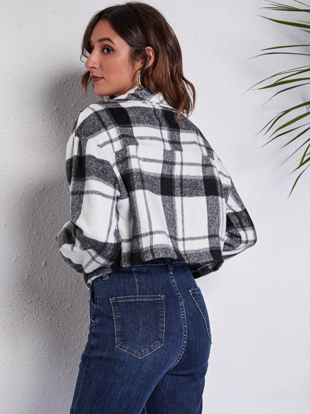 Plaid Button Front Jacket Pockets (2)