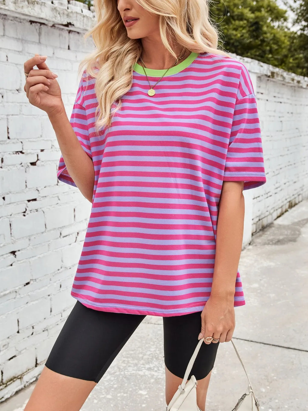 Contrast Striped Round Neck T-shirt (3)