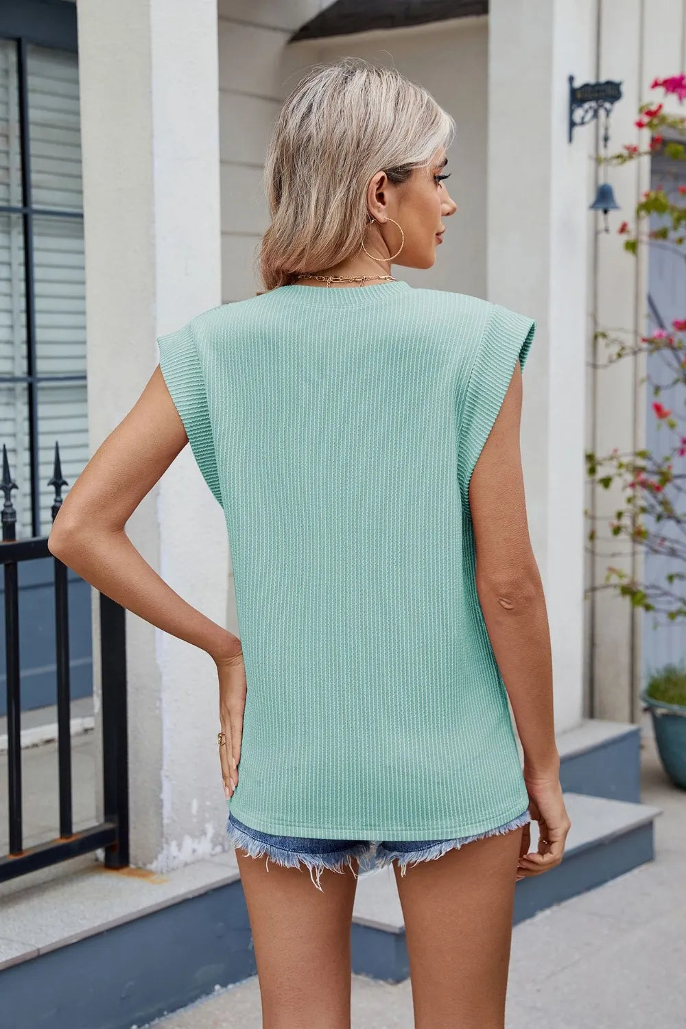 Corded Rib Round Neck T-shirt (11)
