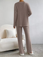 Ribbed Knit V-neck Top Pants Set (8)