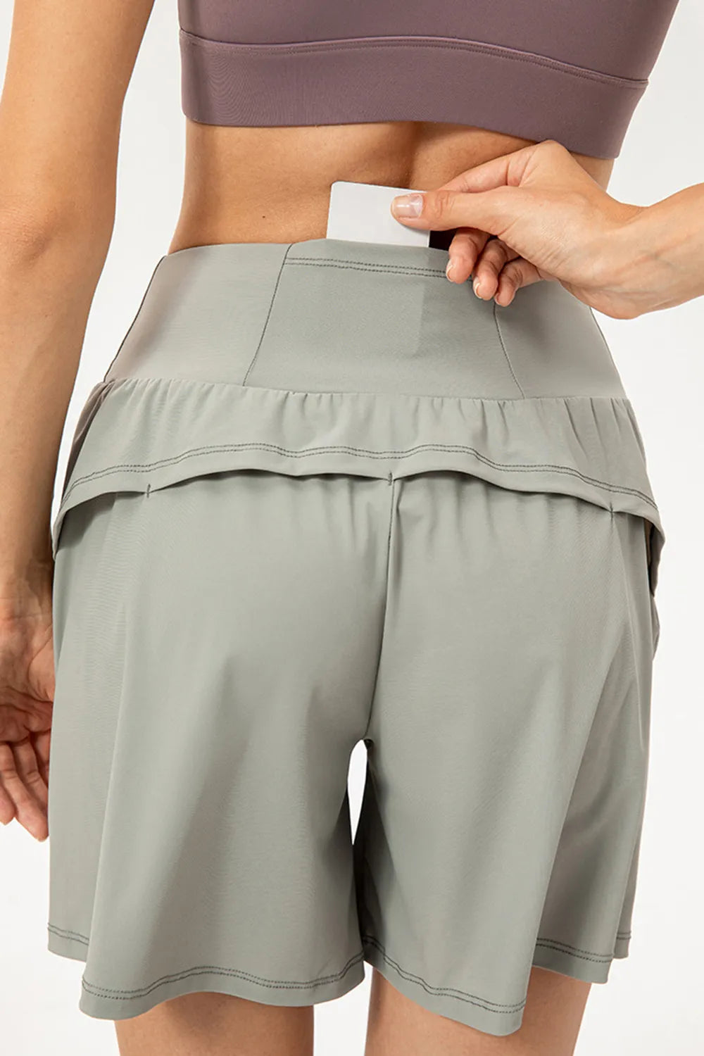 Pocketed Elastic Waist Active Shorts (2)