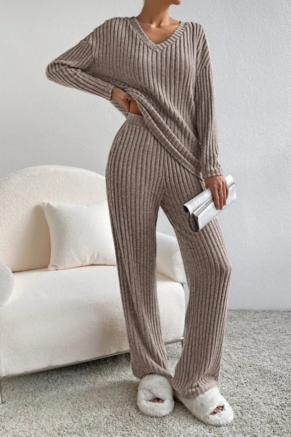 Ribbed V-neck Top Pants Set (4)