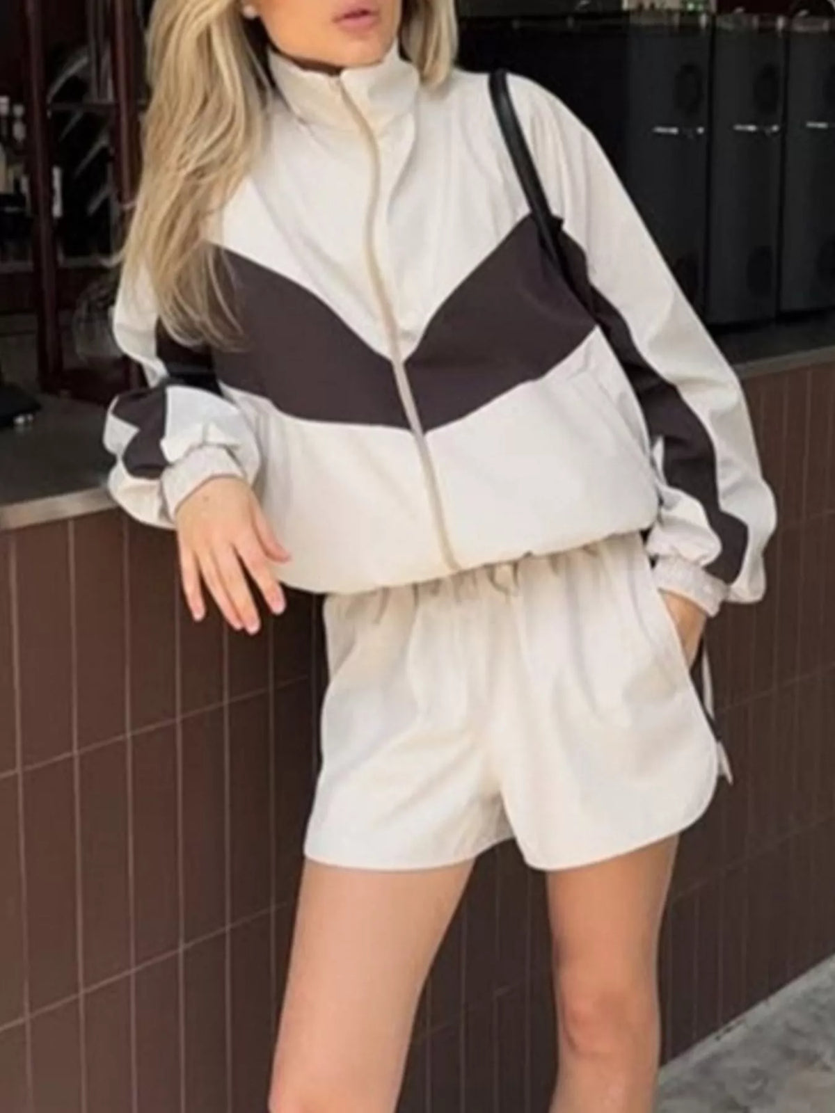 Color-block Zip-up Jacket Shorts Set (2)