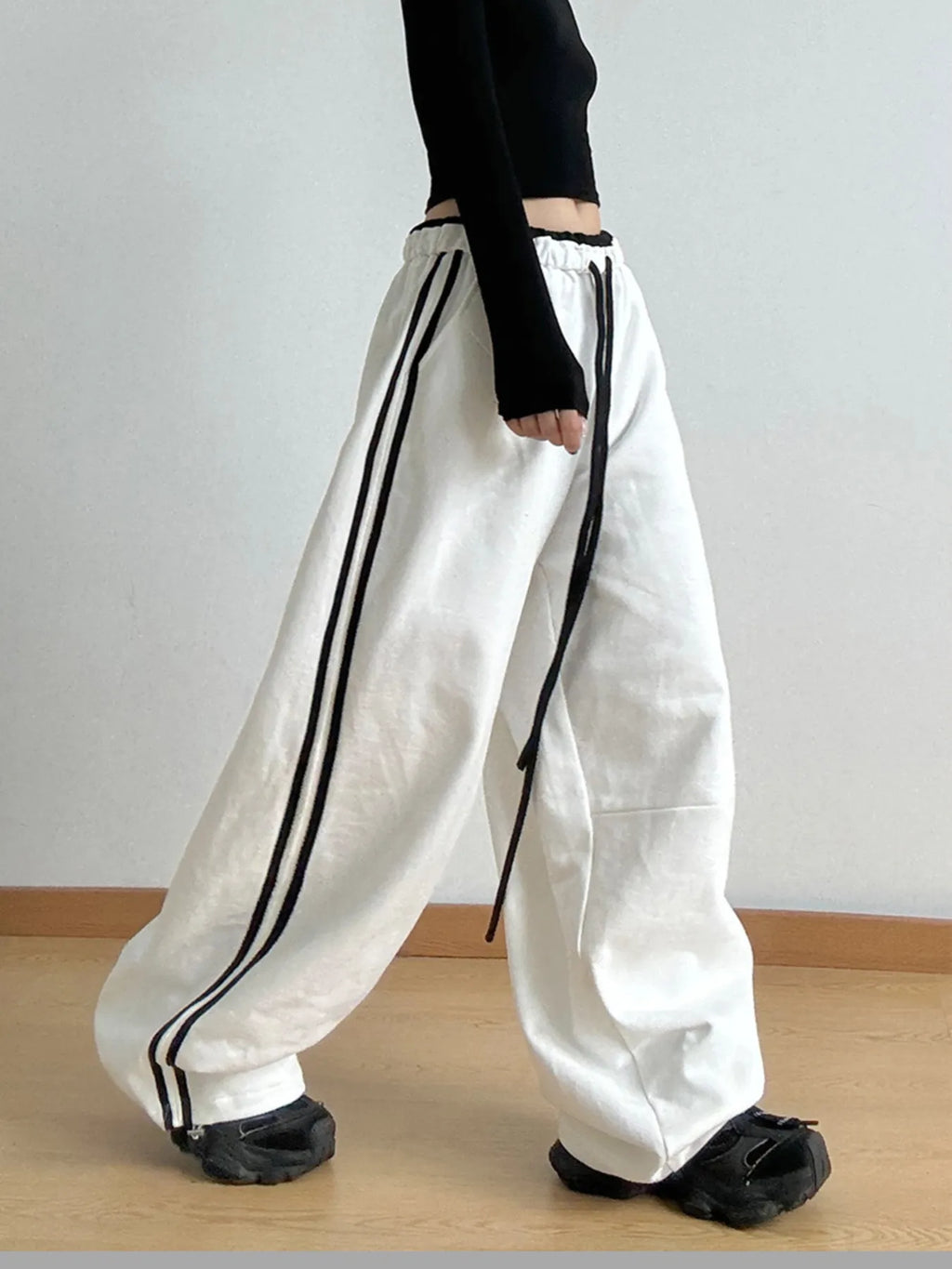 Wide Leg Drawstring Pants (14)
