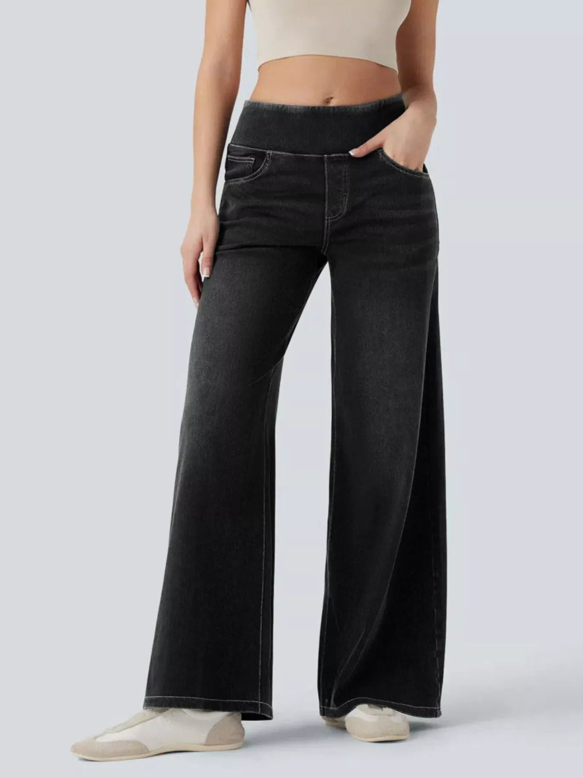 High-waisted Wide Leg Jeans