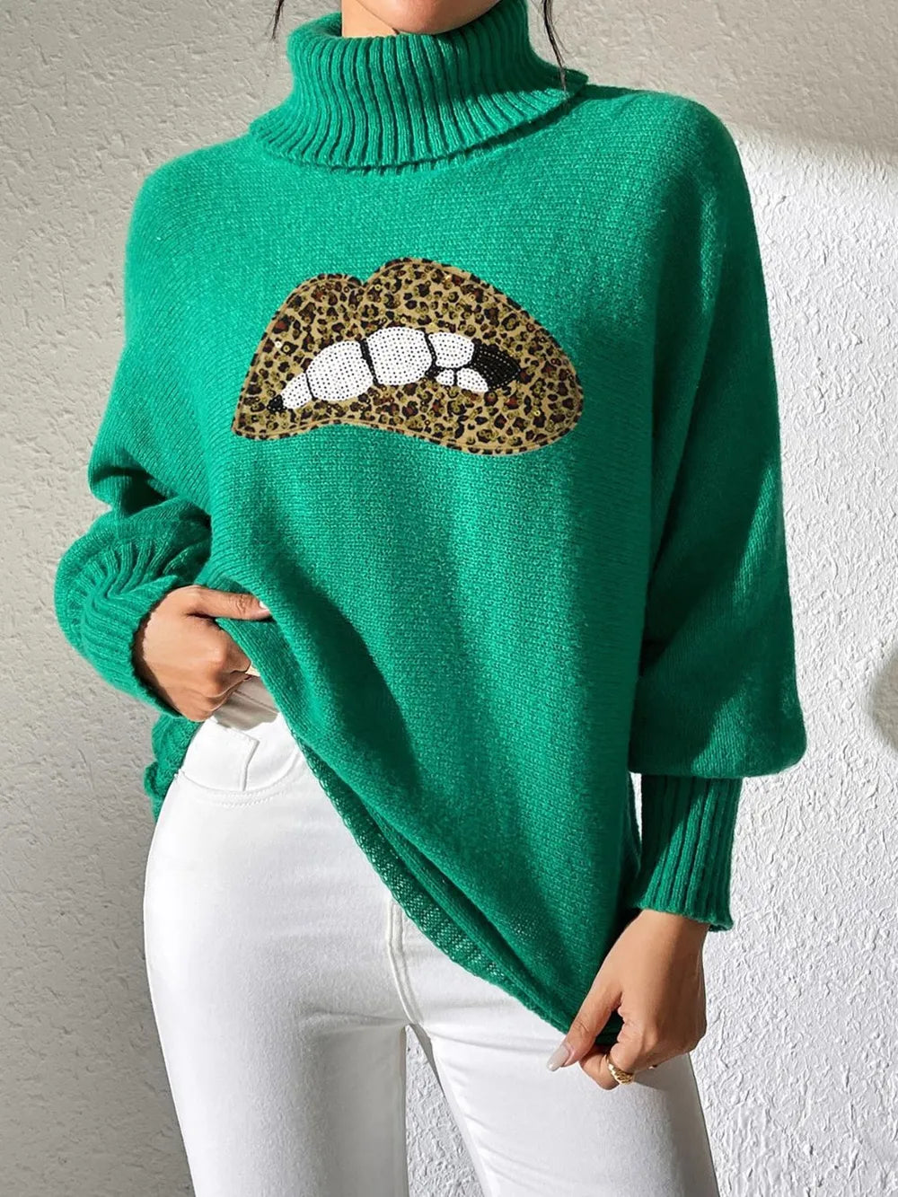 Lip Turtleneck Long Sleeve Sweater (10)