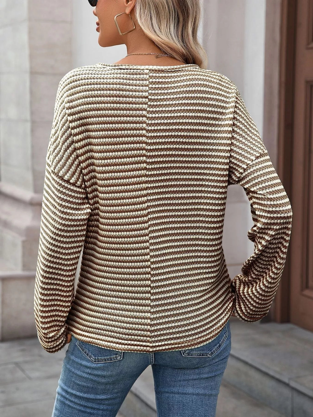 Striped Notched Long Sleeve T-shirt (9)