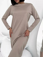 Round Neck Long-sleeve Midi Dress (10)