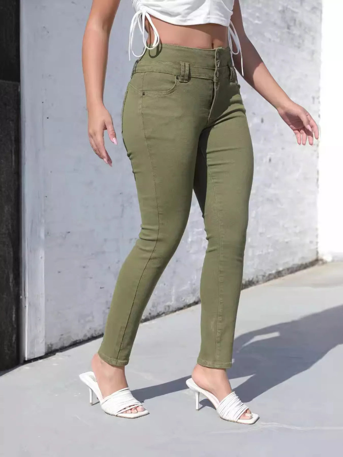 High-waisted Skinny Jeans (3)