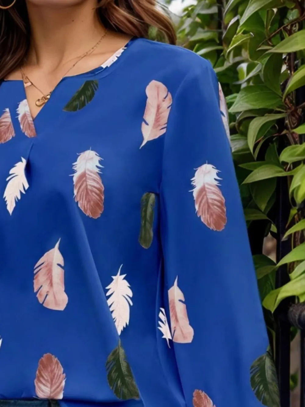 Feather Print Notched Balloon Sleeve Top (11)