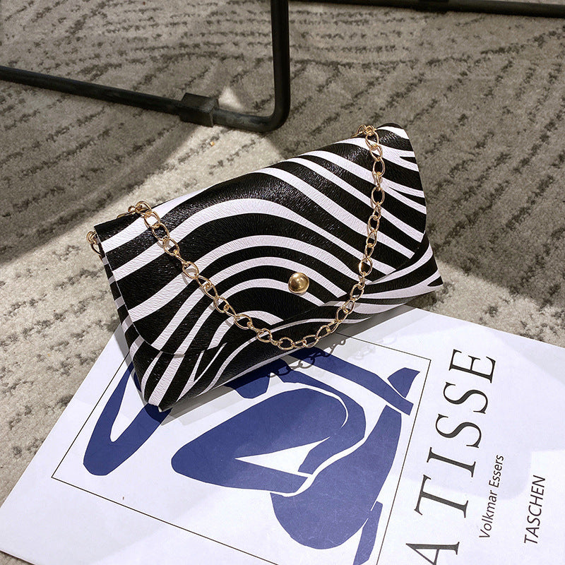 Retro Animal Print Belt Bag variant CJNS134458404DW