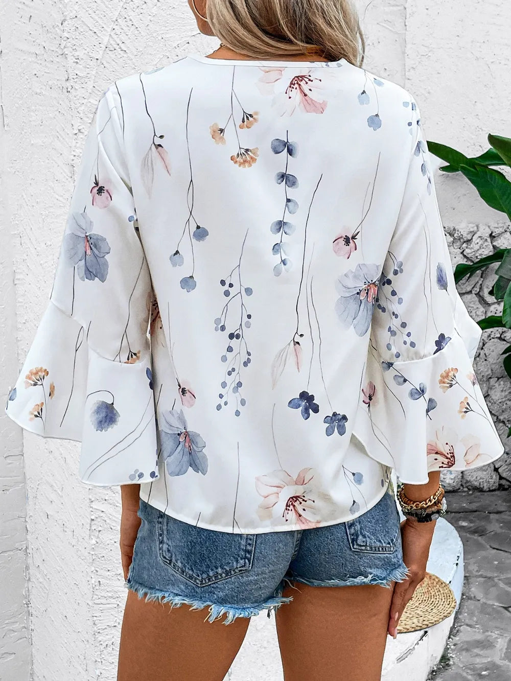 Ruffled Printed V-neck Half Sleeve Blouse (4)